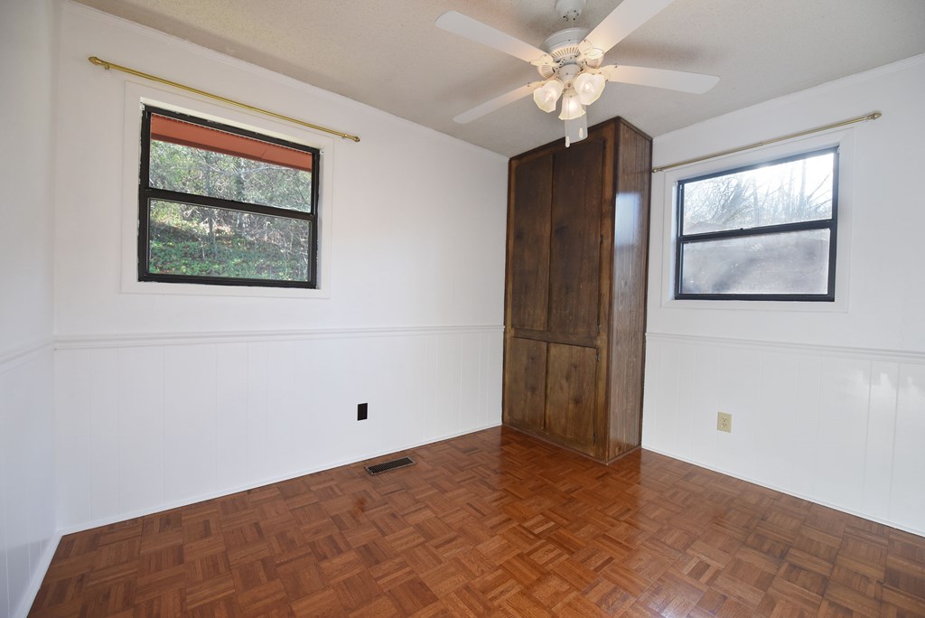 1316 Bugscuffle Road Hiawassee, GA 30546 - Photo 16 of 40 Gallery Image 16