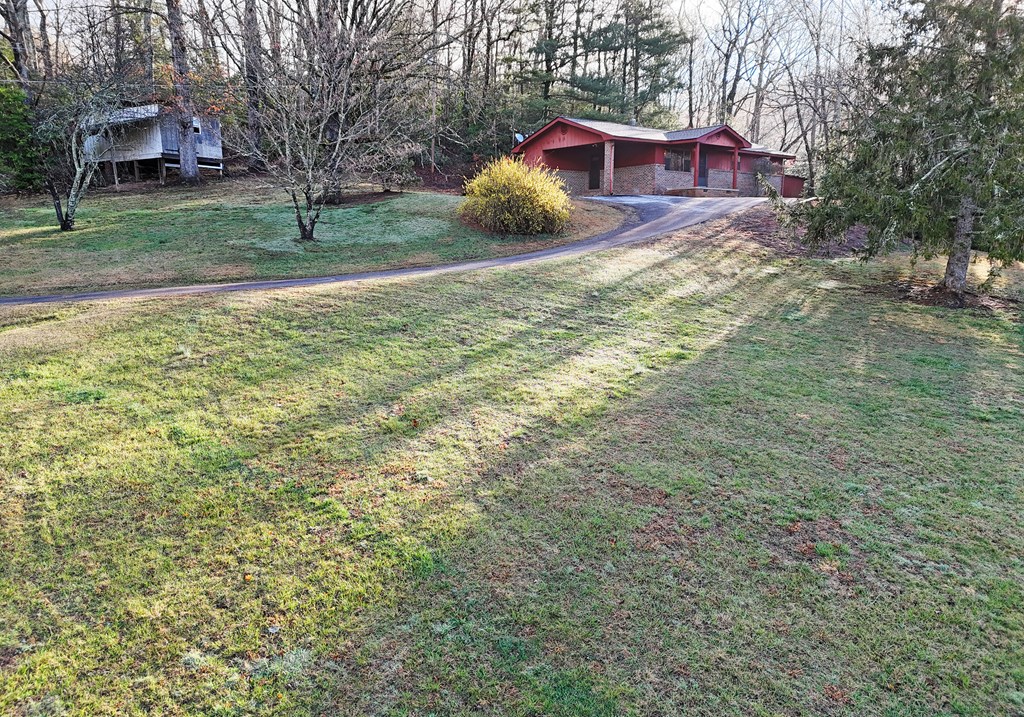 1316 Bugscuffle Road Hiawassee, GA 30546 - Photo 24 of 40 Gallery Image 24
