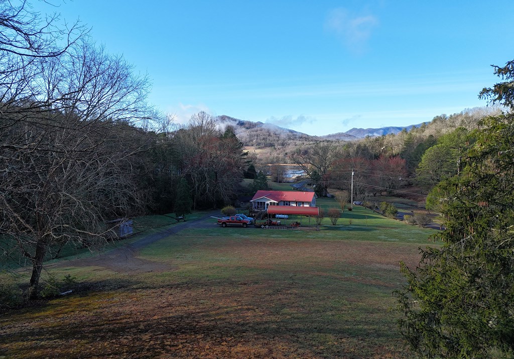 1316 Bugscuffle Road Hiawassee, GA 30546 - Photo 27 of 40 Gallery Image 27