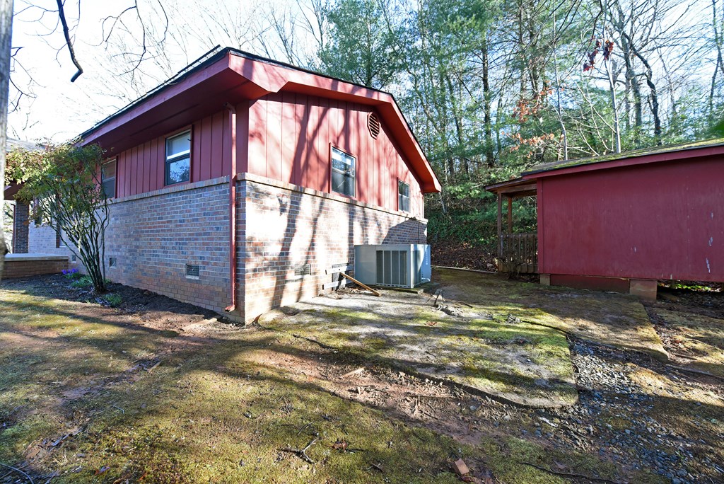 1316 Bugscuffle Road Hiawassee, GA 30546 - Photo 30 of 40 Gallery Image 30