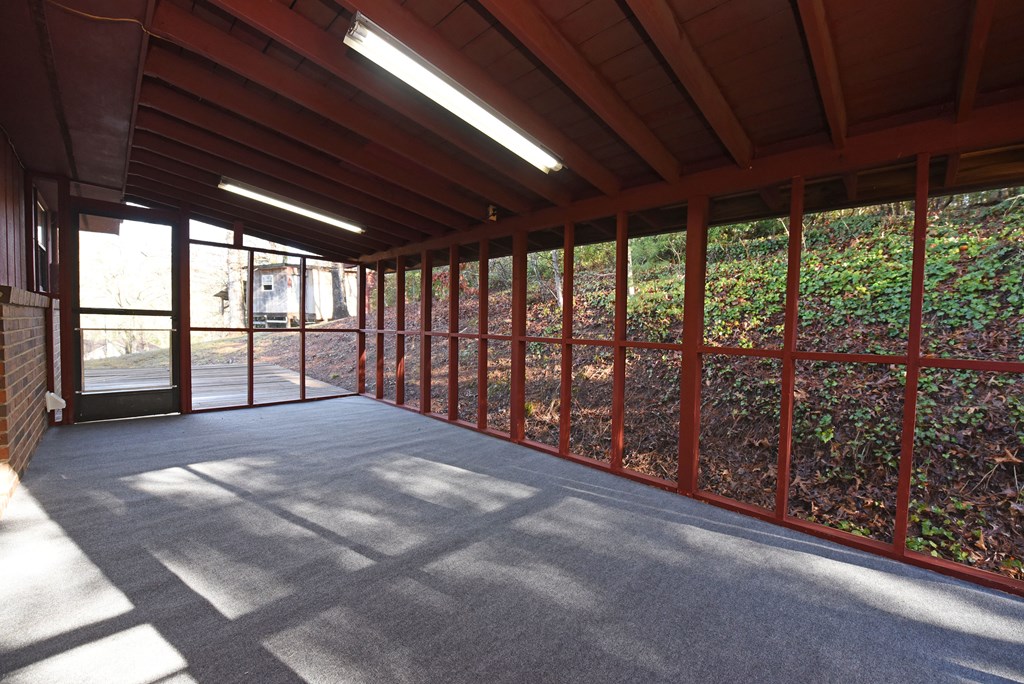1316 Bugscuffle Road Hiawassee, GA 30546 - Photo 33 of 40 Gallery Image 33