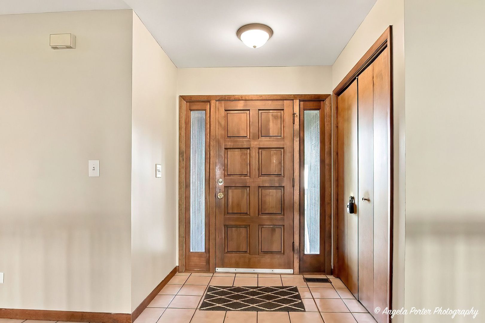 167 Tree Line Antioch, IL 60002 - Photo 10 of 24 Gallery Image 10