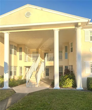 $205,000 | 740 Lake Orchid Circle, Unit 103, Vero Beach, FL 32962