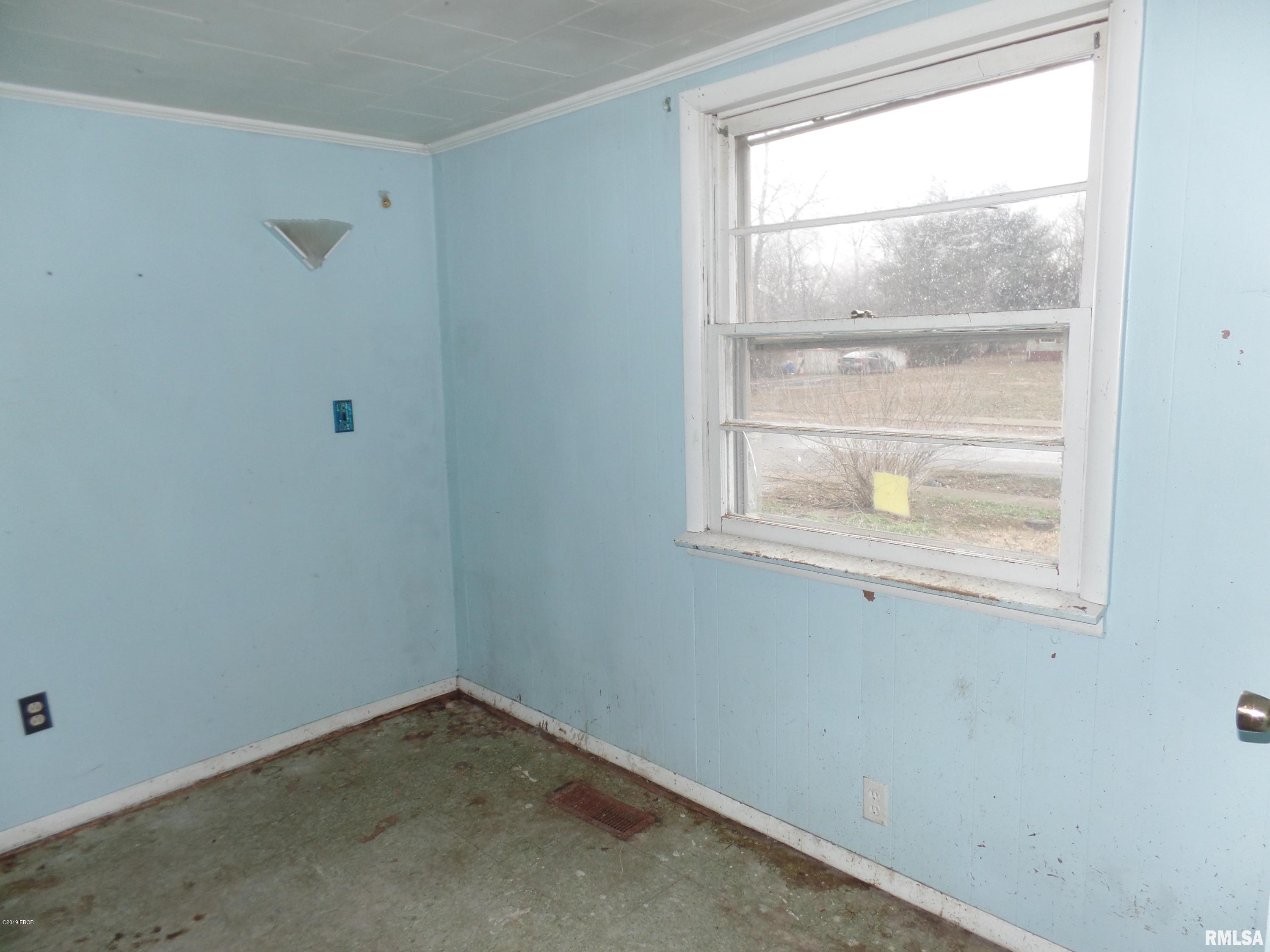 48 South Main Street Raleigh, IL 62977 - Photo 9 of 14 Gallery Image 9