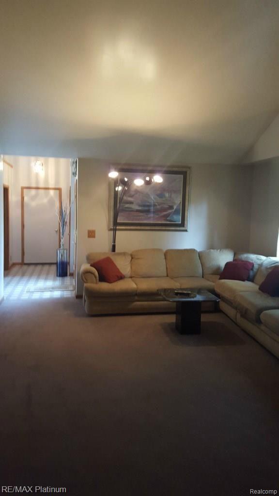 2537 Swarthout Road Pinckney, MI 48169 - Photo 14 of 37 20150817_171125.jpg