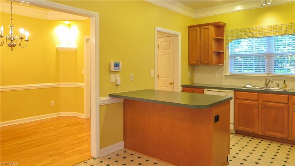 610 Ransom Road Winston-Salem, NC 27106 - Photo 4 of 6 Gallery Image 4