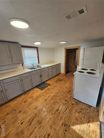 $77,000 | 210 North Sloan Street, Lebanon, MO 65536