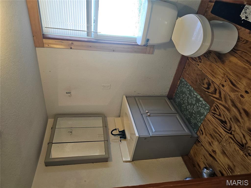 210 North Sloan Street Lebanon, MO 65536 - Photo 4 of 20