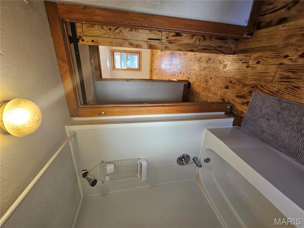 210 North Sloan Street Lebanon, MO 65536 - Photo 7 of 20