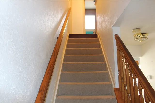 $2,200 | 7063 River Garden Drive, Houston, TX 77095