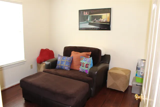 $2,200 | 7063 River Garden Drive, Houston, TX 77095