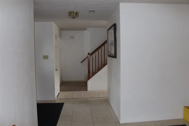 $2,200 | 7063 River Garden Drive, Houston, TX 77095