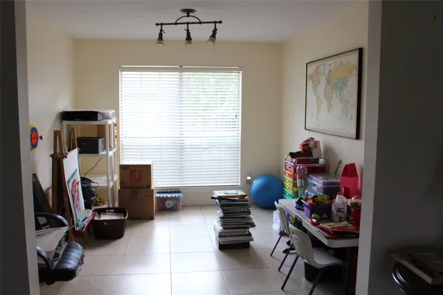 $2,200 | 7063 River Garden Drive, Houston, TX 77095