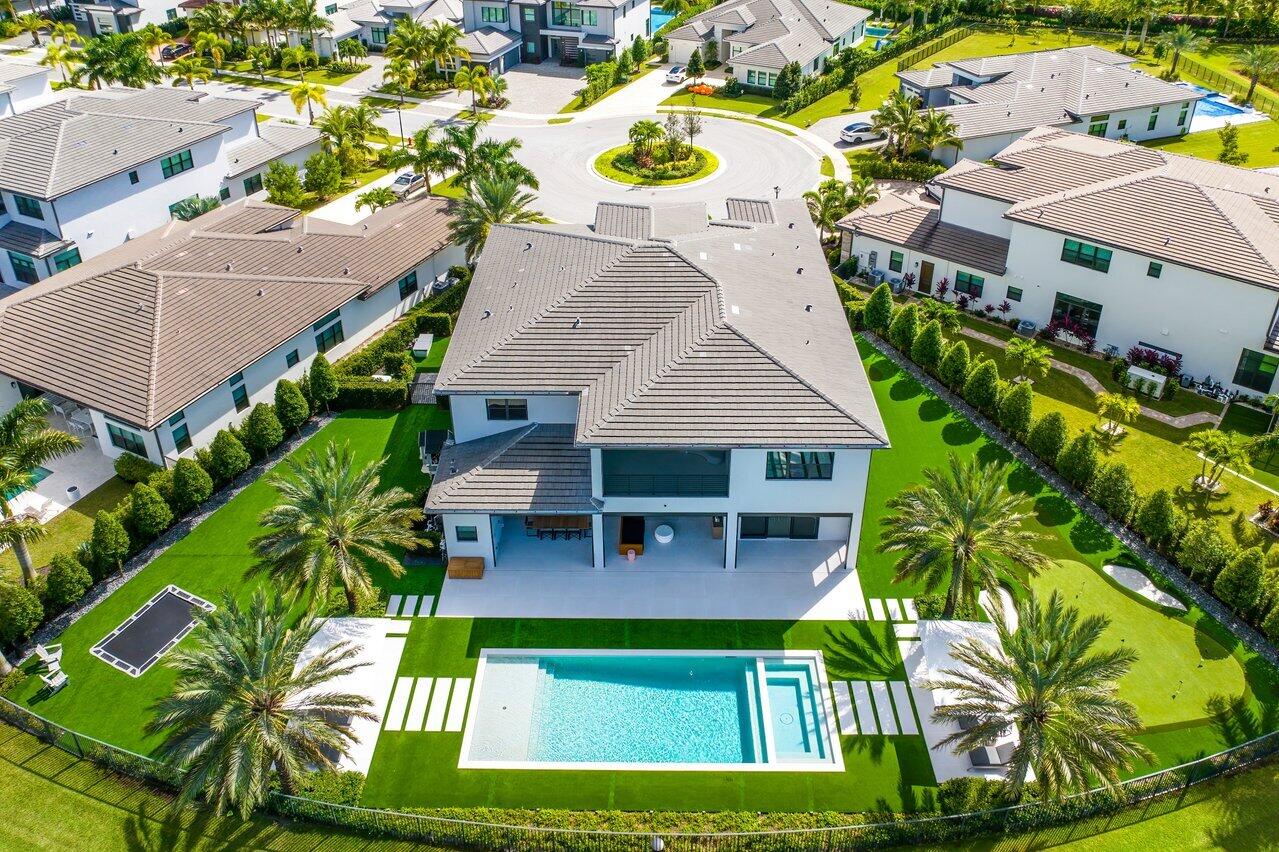 9673 Vescovato Way Boca Raton, FL 33496 - Photo 10 of 93 Custom Riverside Model