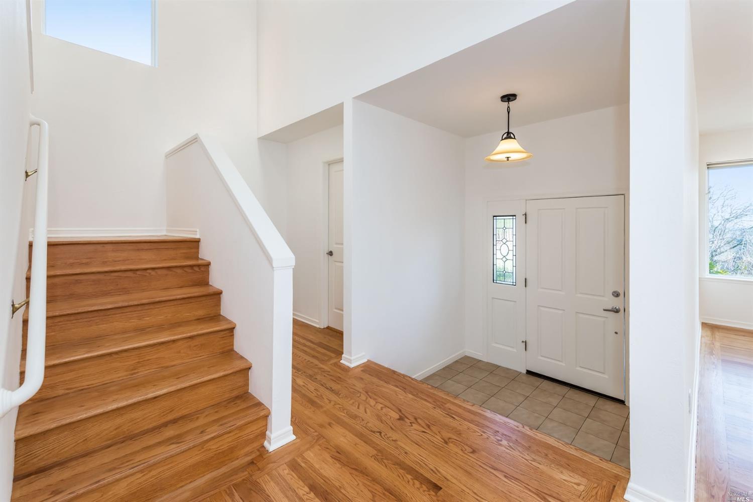 104 Bryan Drive Novato, CA 94945 - Photo 4 of 38 Welcome home!