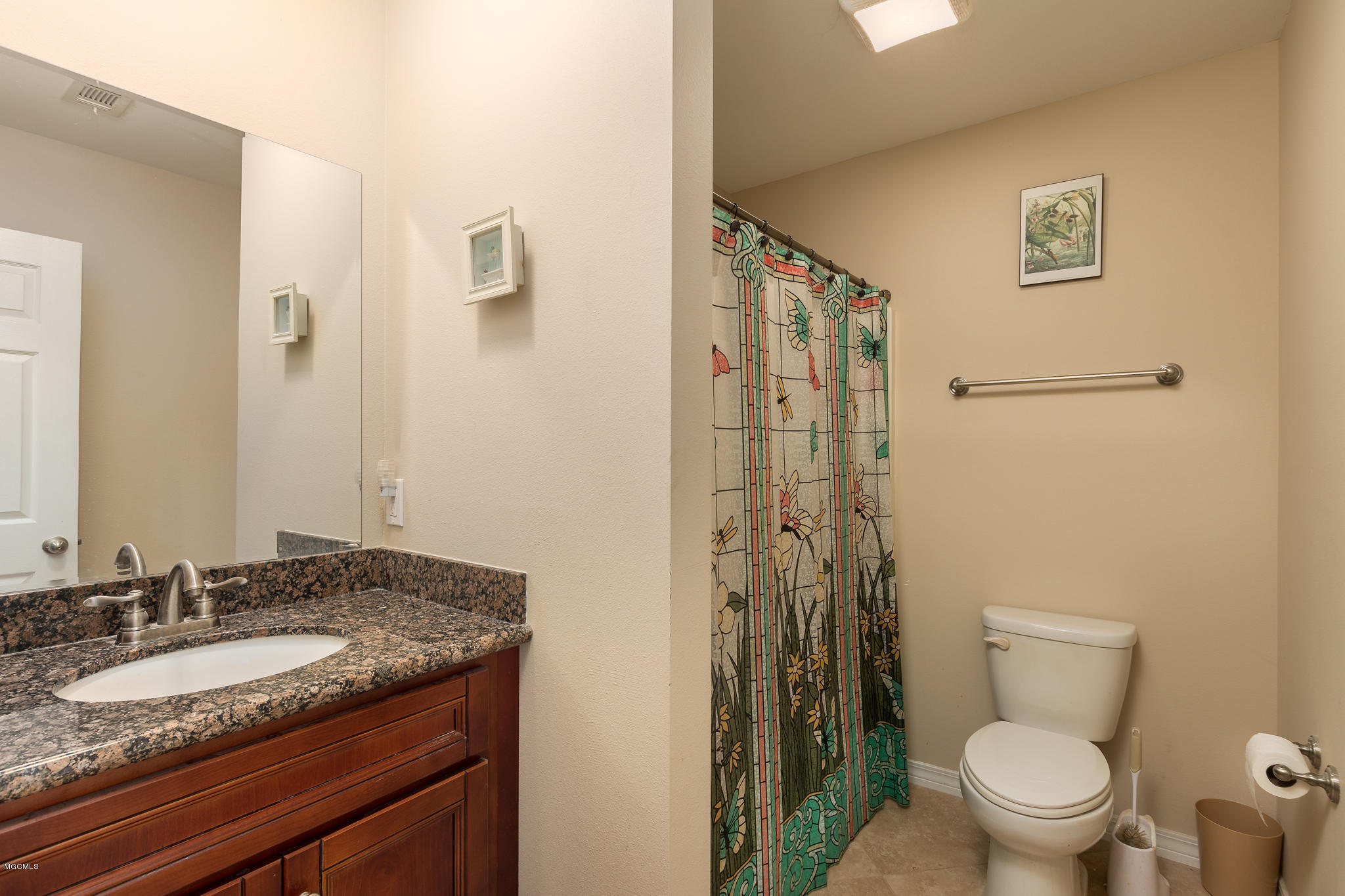 42 Oliver Davis Road Picayune, MS 39466 - Photo 13 of 14 Bath v2