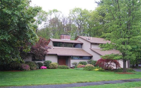 39 Solomon Pierce Road Lexington, MA 02420 - Photo 1 of 19 Gallery Image 1