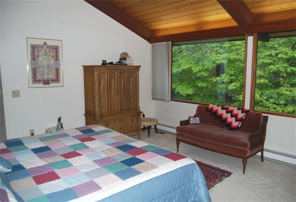 39 Solomon Pierce Road Lexington, MA 02420 - Photo 9 of 19 Gallery Image 9
