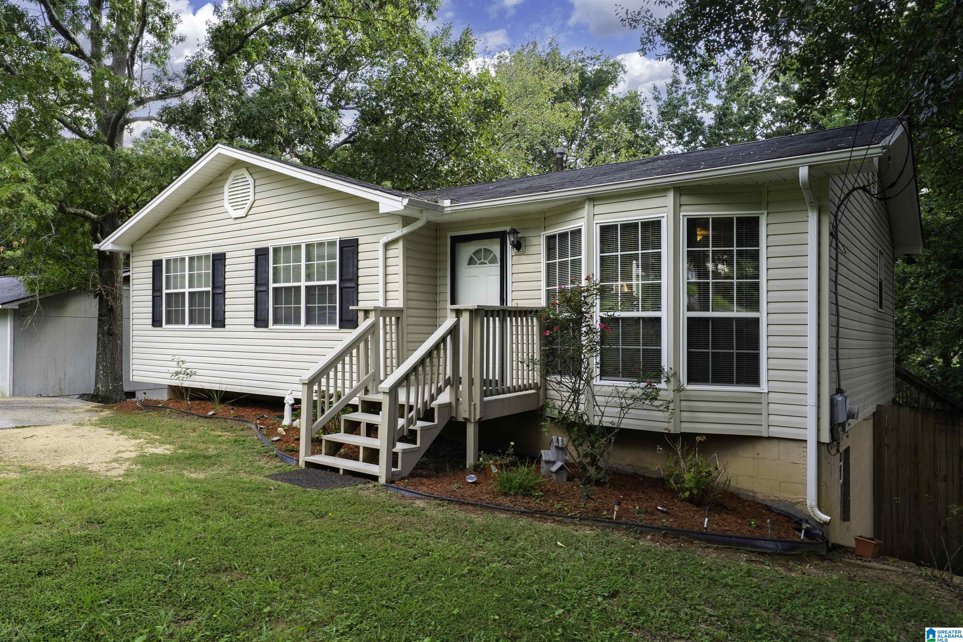 5933 Dewey Heights Road Pinson, AL 35126 - Photo 2 of 26