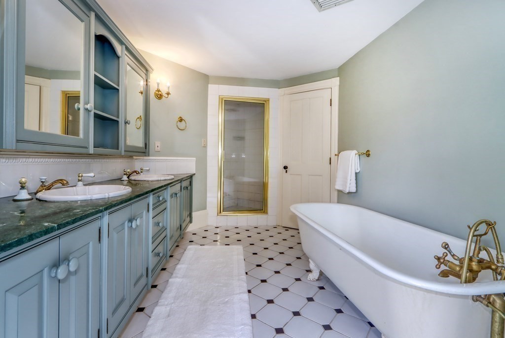 80 Trapelo Road Lincoln, MA 01773 - Photo 28 of 41