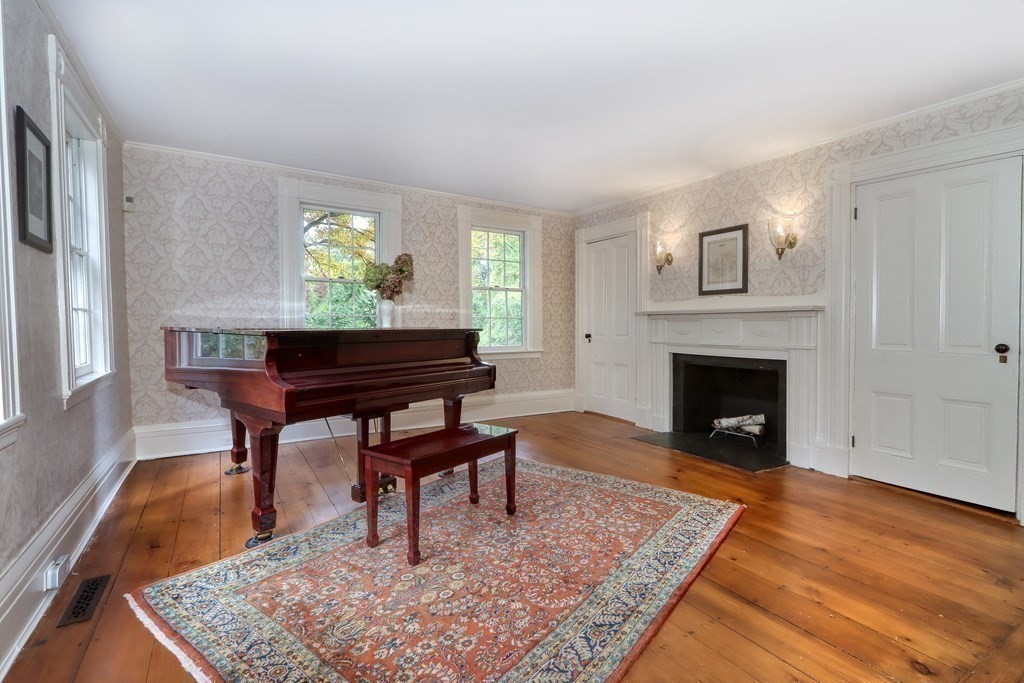 80 Trapelo Road Lincoln, MA 01773 - Photo 8 of 41