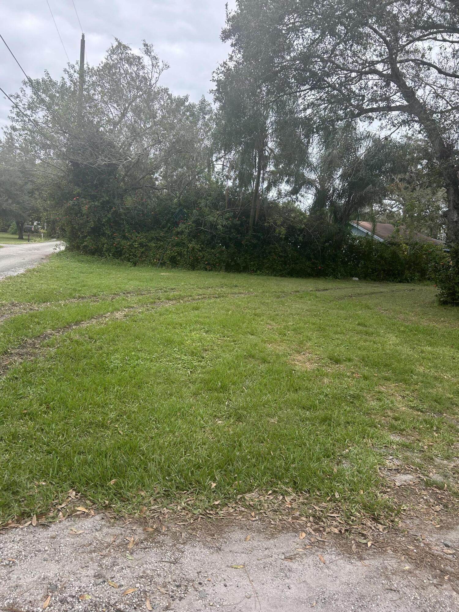4170 Lebanon Road Fort Pierce, FL 34982 - Photo 3 of 11 IMG_6974