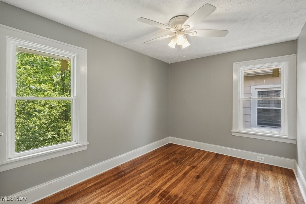 3314 Yorkshire Road Cleveland, OH 44118 - Photo 20 of 41 Gallery Image 20