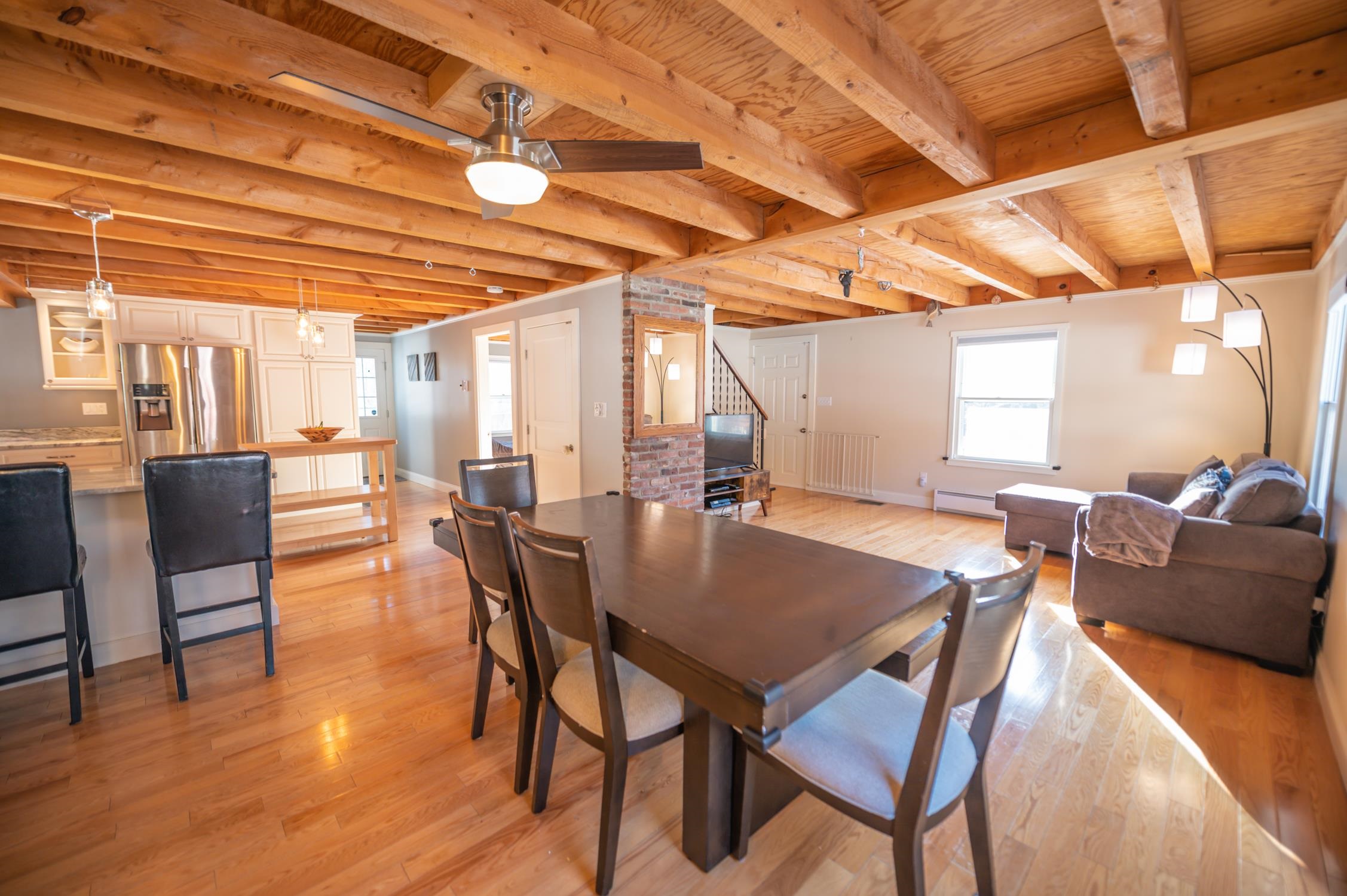 145 Hunt Road Wardsboro, VT 05355 - Photo 4 of 21