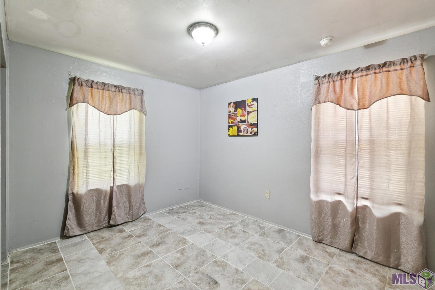 2799 72nd Avenue Baton Rouge, LA 70807 - Photo 5 of 8 Gallery Image 5