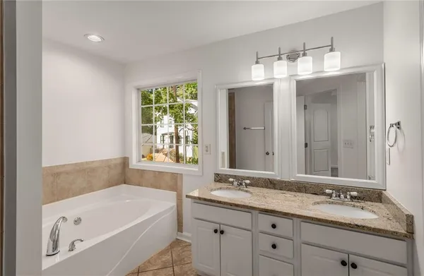 $3,200 | 119 Haygood Avenue Southeast, Atlanta, GA 30315