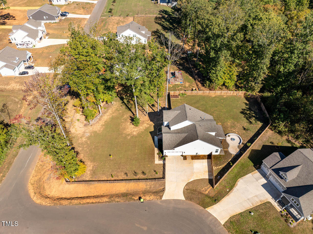 4615 Apple Rdg Lane Graham, NC 27253 - Photo 3 of 60 4615AppleRidgeLn-07