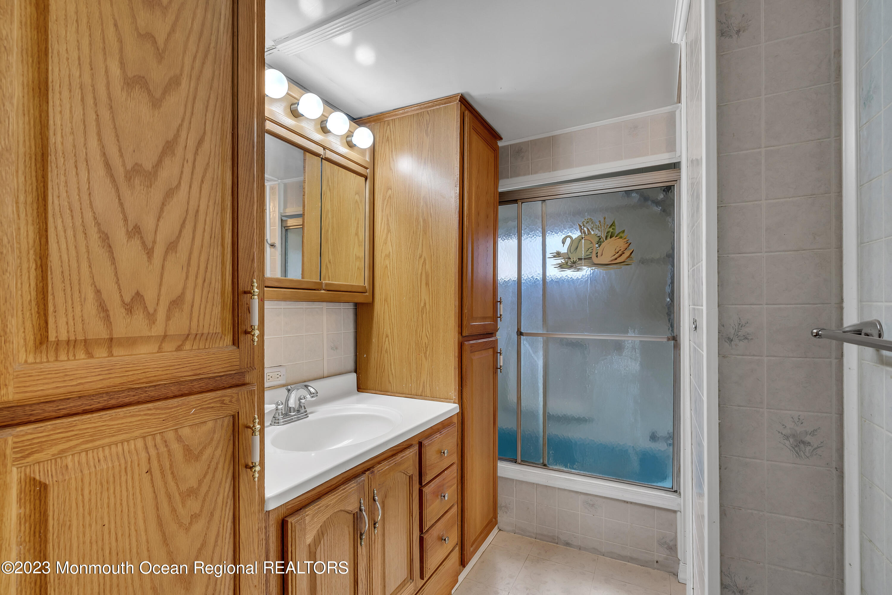 165 Chandler Road Jackson, NJ 08527 - Photo 13 of 16 013_ey205156