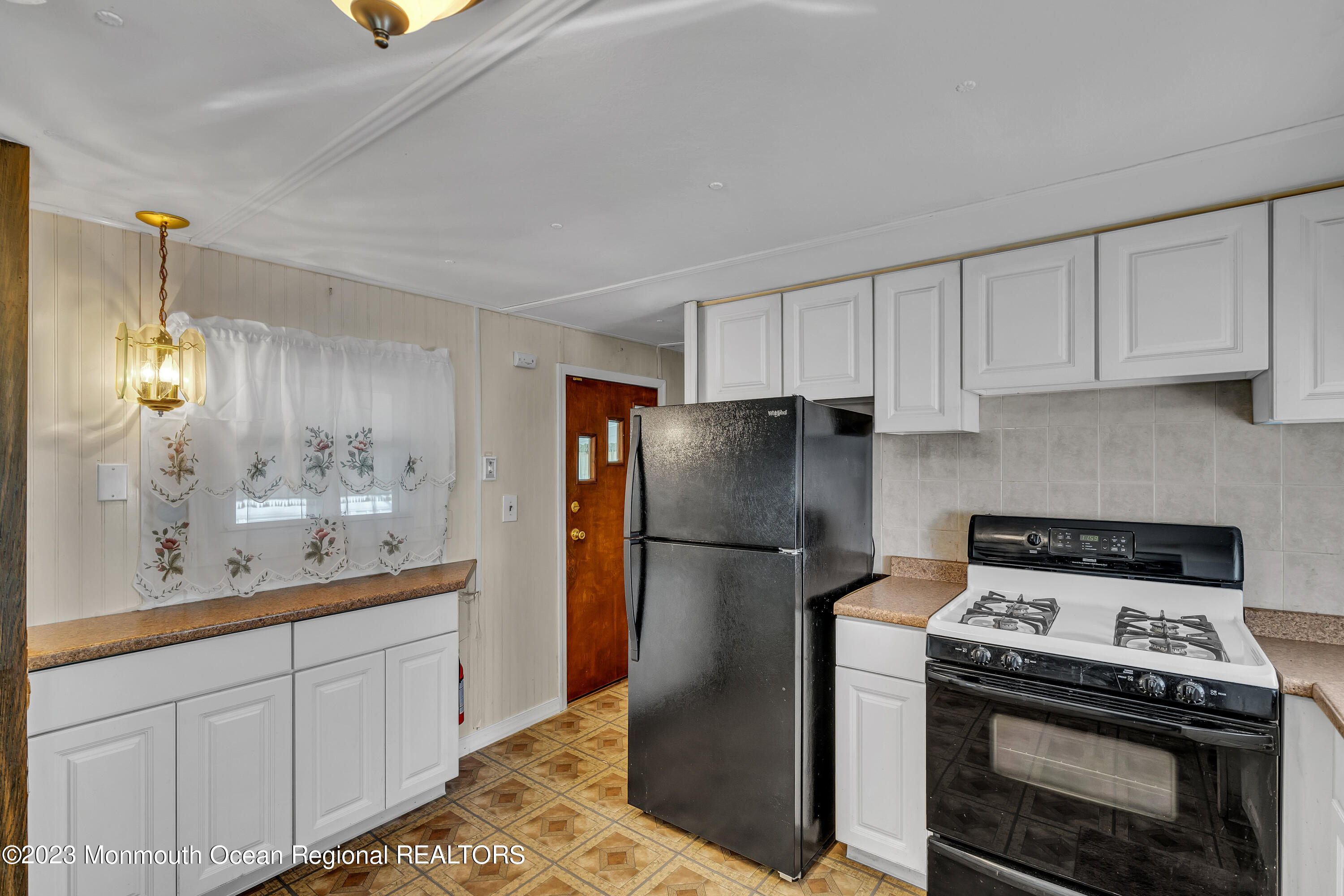 165 Chandler Road Jackson, NJ 08527 - Photo 9 of 16 012_ey205136