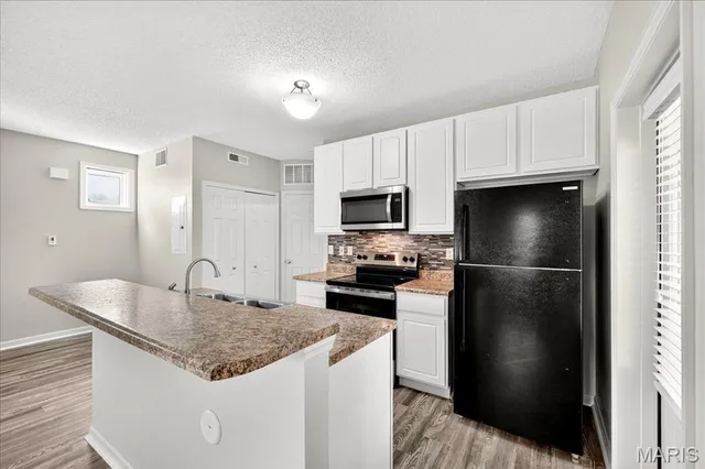 $169,000 | 3410 East Lime Kiln, Unit A, St. Charles, MO 63301