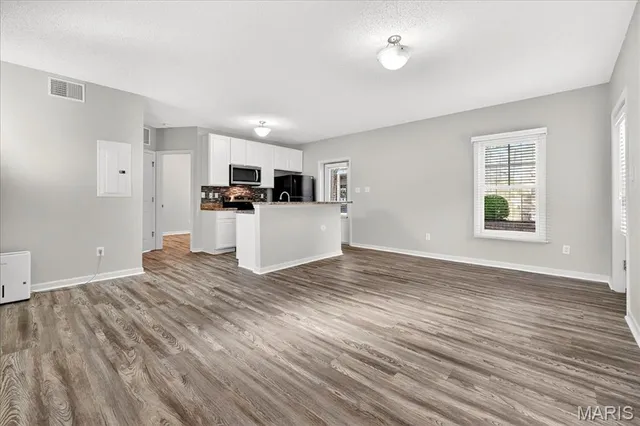 $169,000 | 3410 East Lime Kiln, Unit A, St. Charles, MO 63301