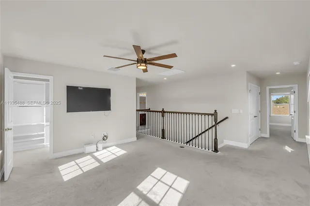 $3,100 | 303 August Fern Loop, Mount Dora, FL 32757