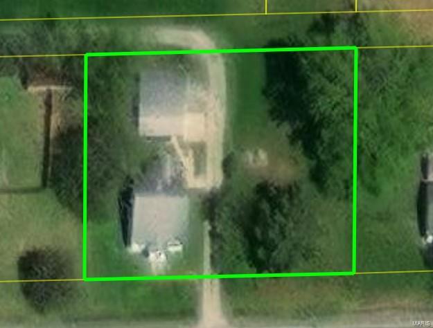 231 Main Street Radom, IL 62808 - Photo 11 of 36 Gallery Image 11