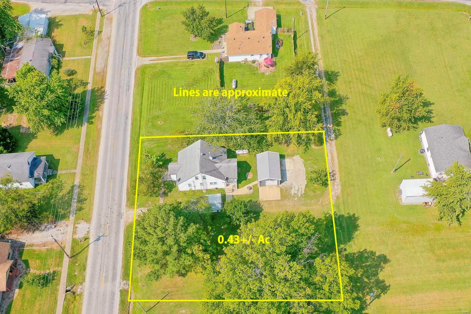 231 Main Street Radom, IL 62808 - Photo 13 of 36 Gallery Image 13