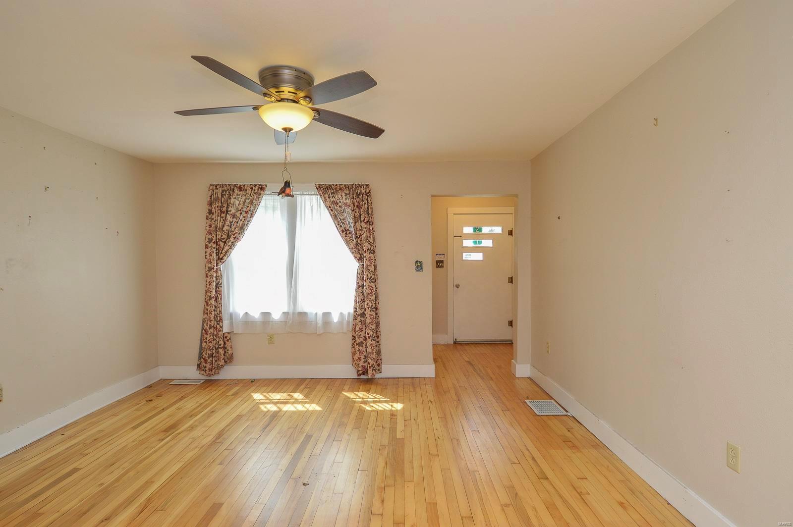 231 Main Street Radom, IL 62808 - Photo 14 of 36 Gallery Image 14
