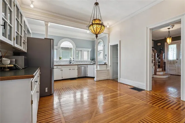 $475,000 | 309 North Esplanade Street, Leavenworth, KS 66048