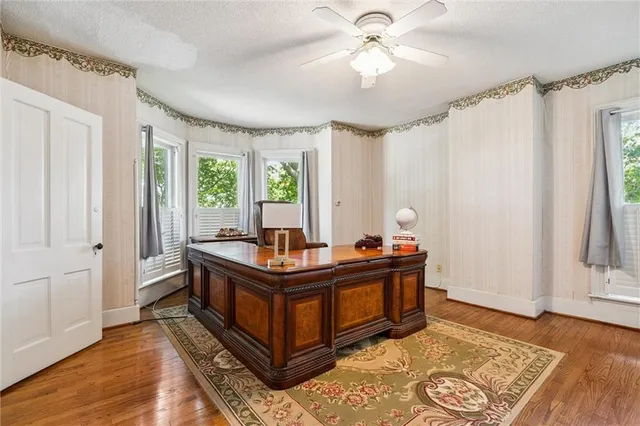 $475,000 | 309 North Esplanade Street, Leavenworth, KS 66048