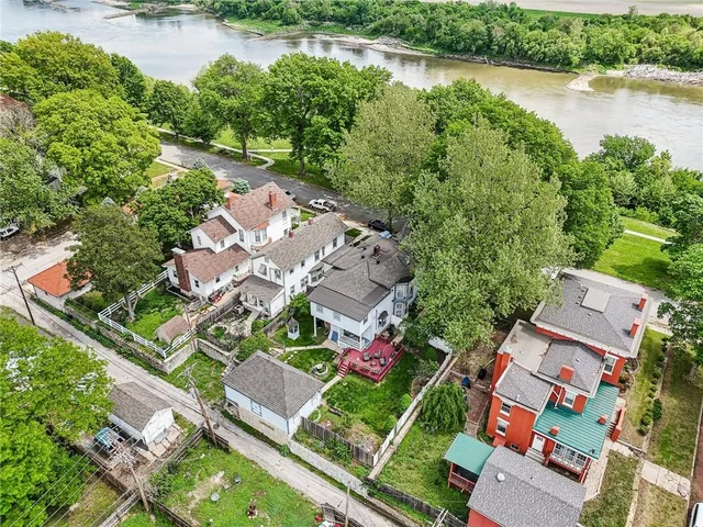 $475,000 | 309 North Esplanade Street, Leavenworth, KS 66048