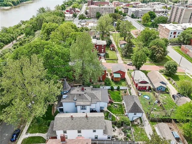 $475,000 | 309 North Esplanade Street, Leavenworth, KS 66048