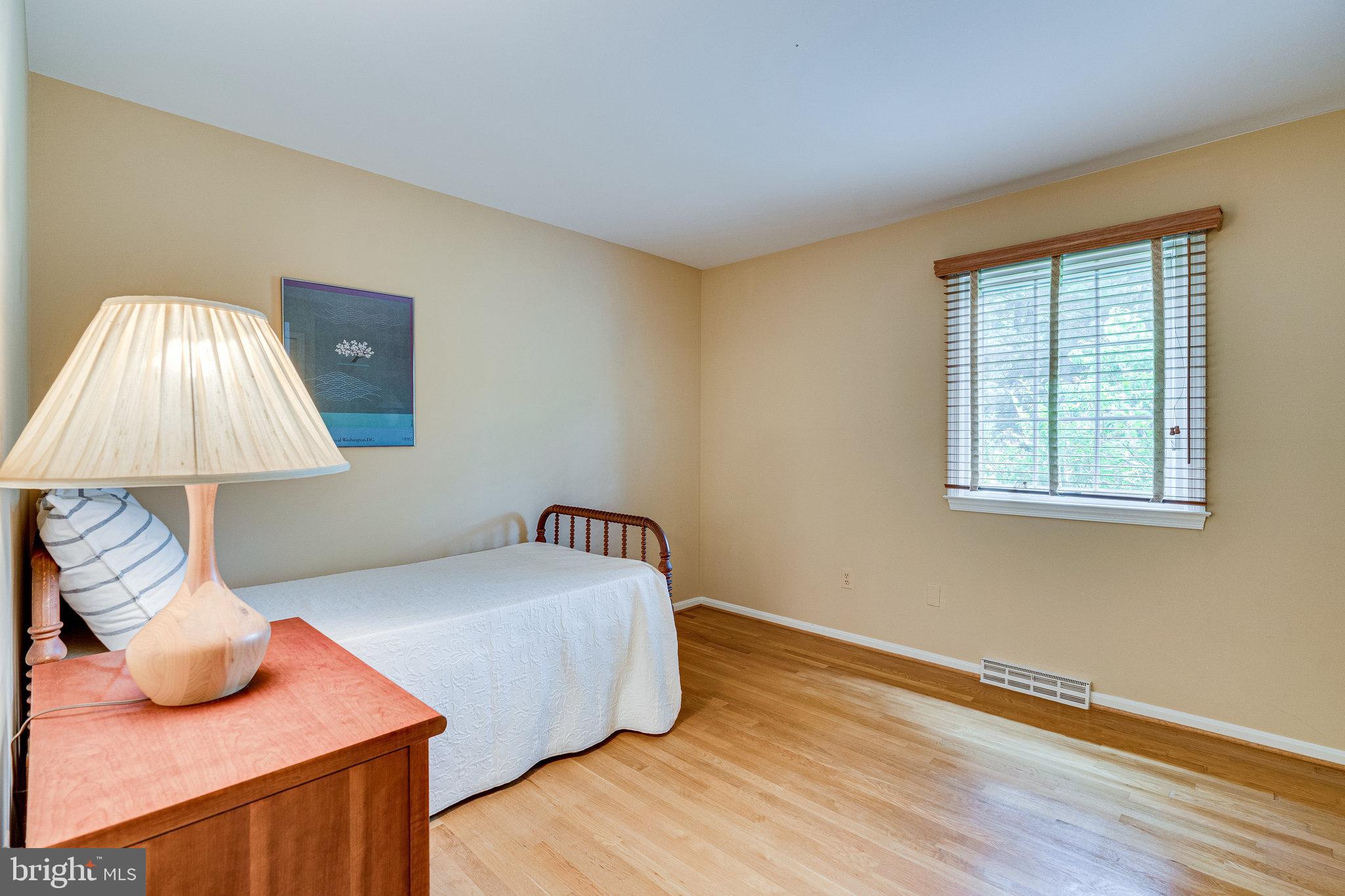 11605 Vale Road Oakton, VA 22124 - Photo 25 of 68 Bedroom #2