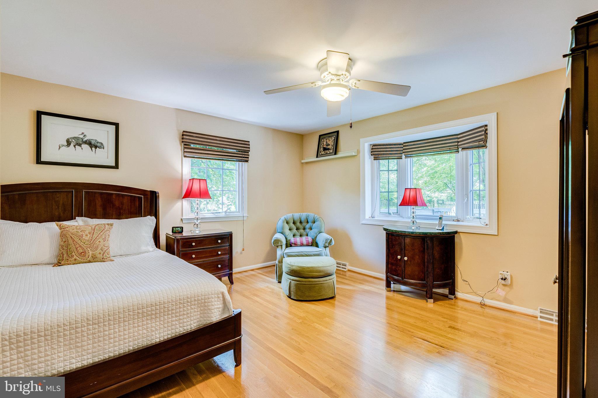 11605 Vale Road Oakton, VA 22124 - Photo 34 of 68 Gallery Image 34