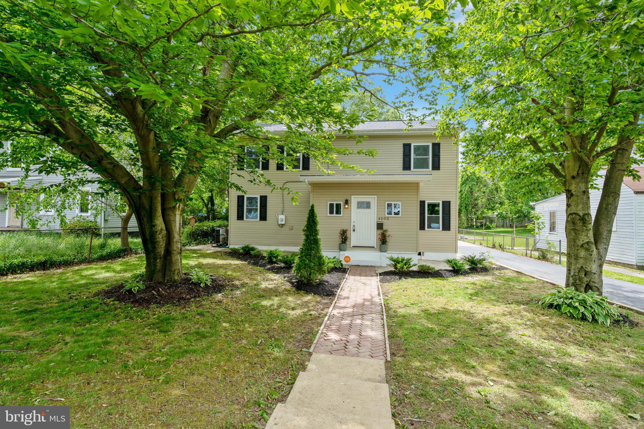 4503 Allies Road Morningside, MD 20746 - Photo 2 of 42 Outside Exterior