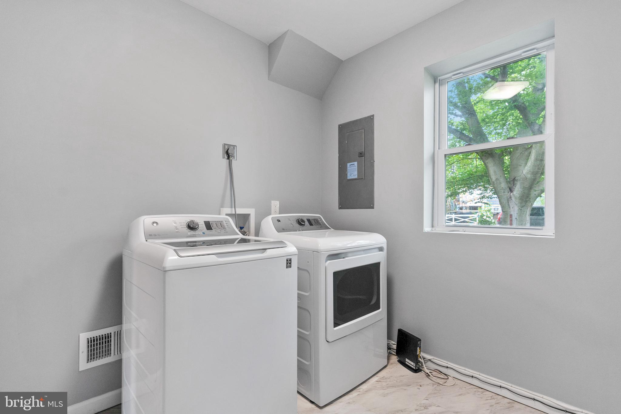 4503 Allies Road Morningside, MD 20746 - Photo 18 of 42 First Floor Laundry Room 1