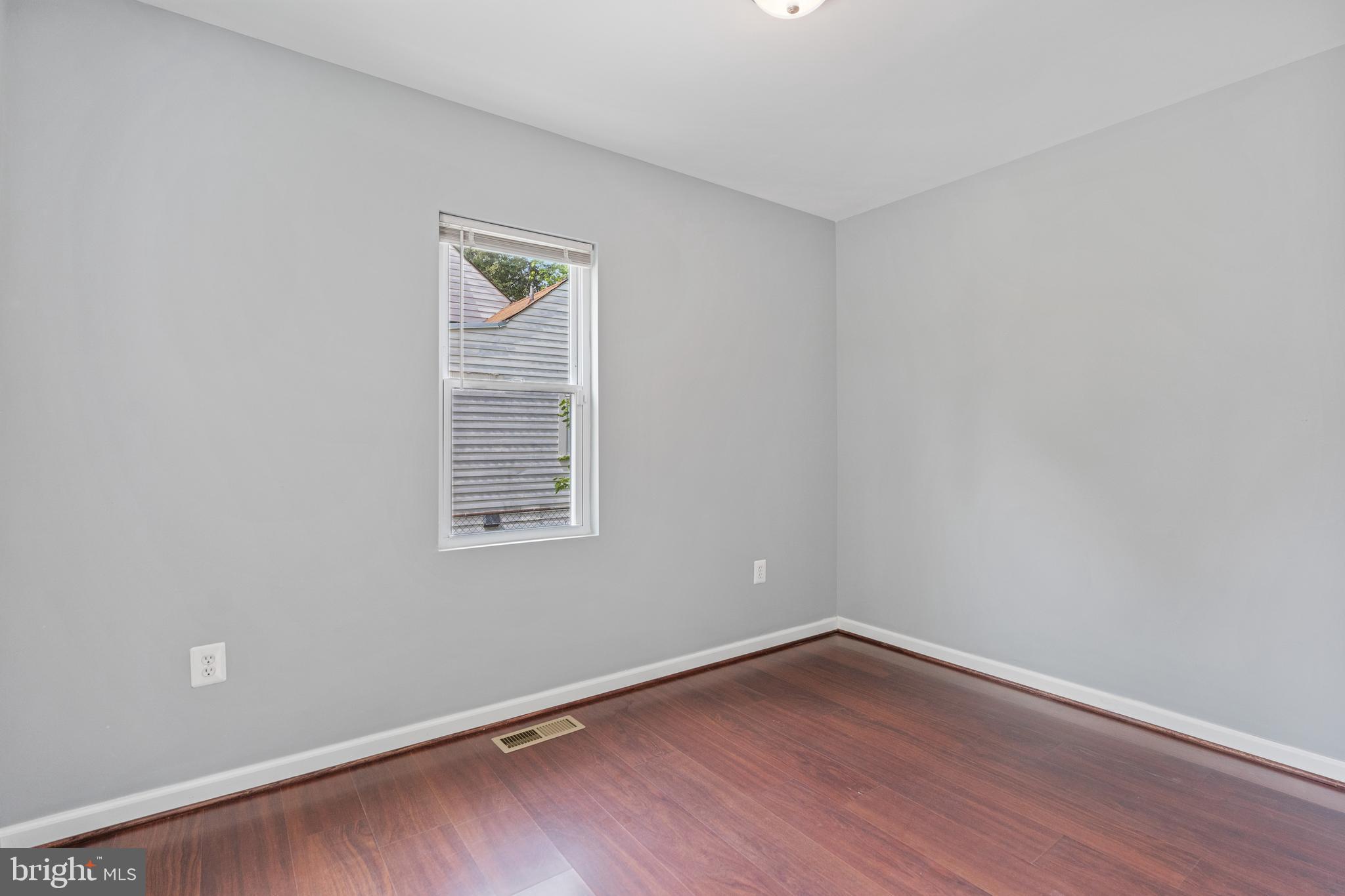 4503 Allies Road Morningside, MD 20746 - Photo 26 of 42 Bedroom 1
