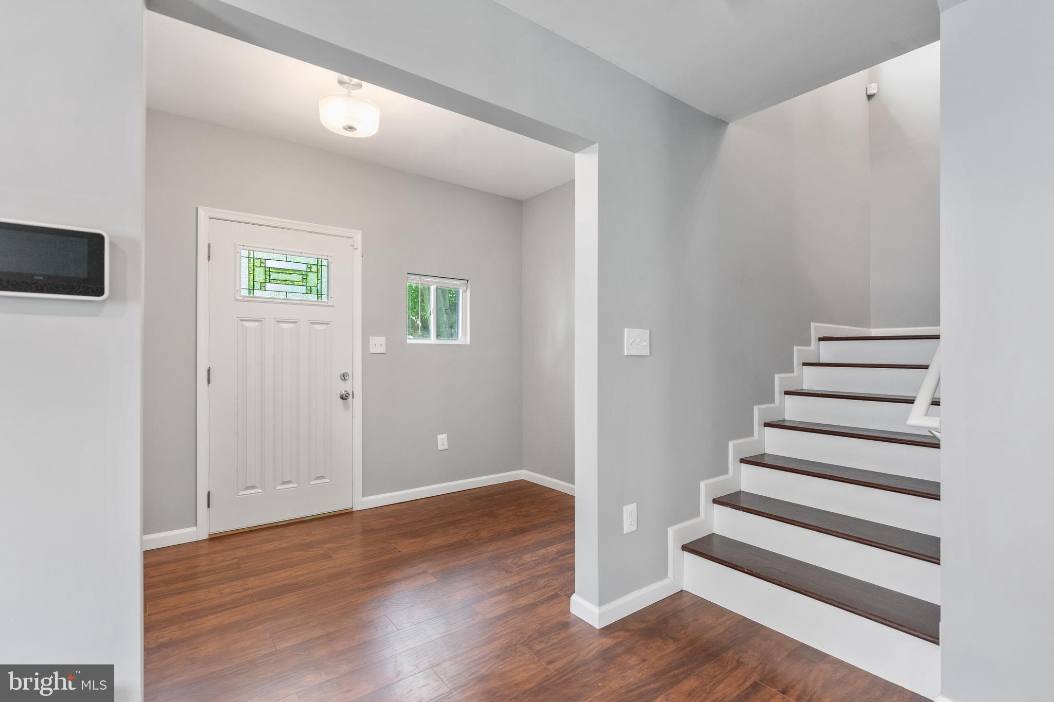 4503 Allies Road Morningside, MD 20746 - Photo 4 of 42 Entryway and Foyer