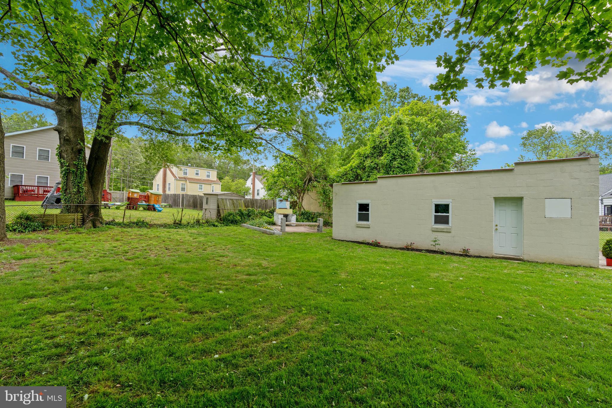 4503 Allies Road Morningside, MD 20746 - Photo 40 of 42 Detached Garage Side View